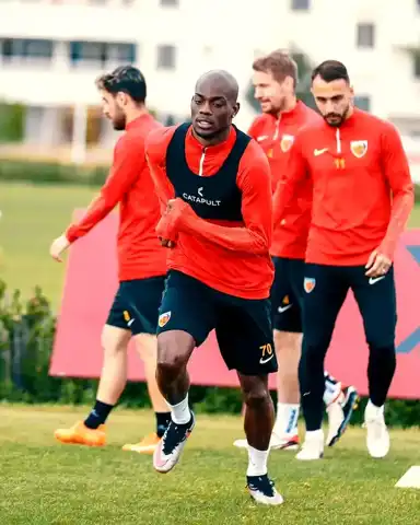 Boa Morte, Kayserispor'dan Ayrıldı!